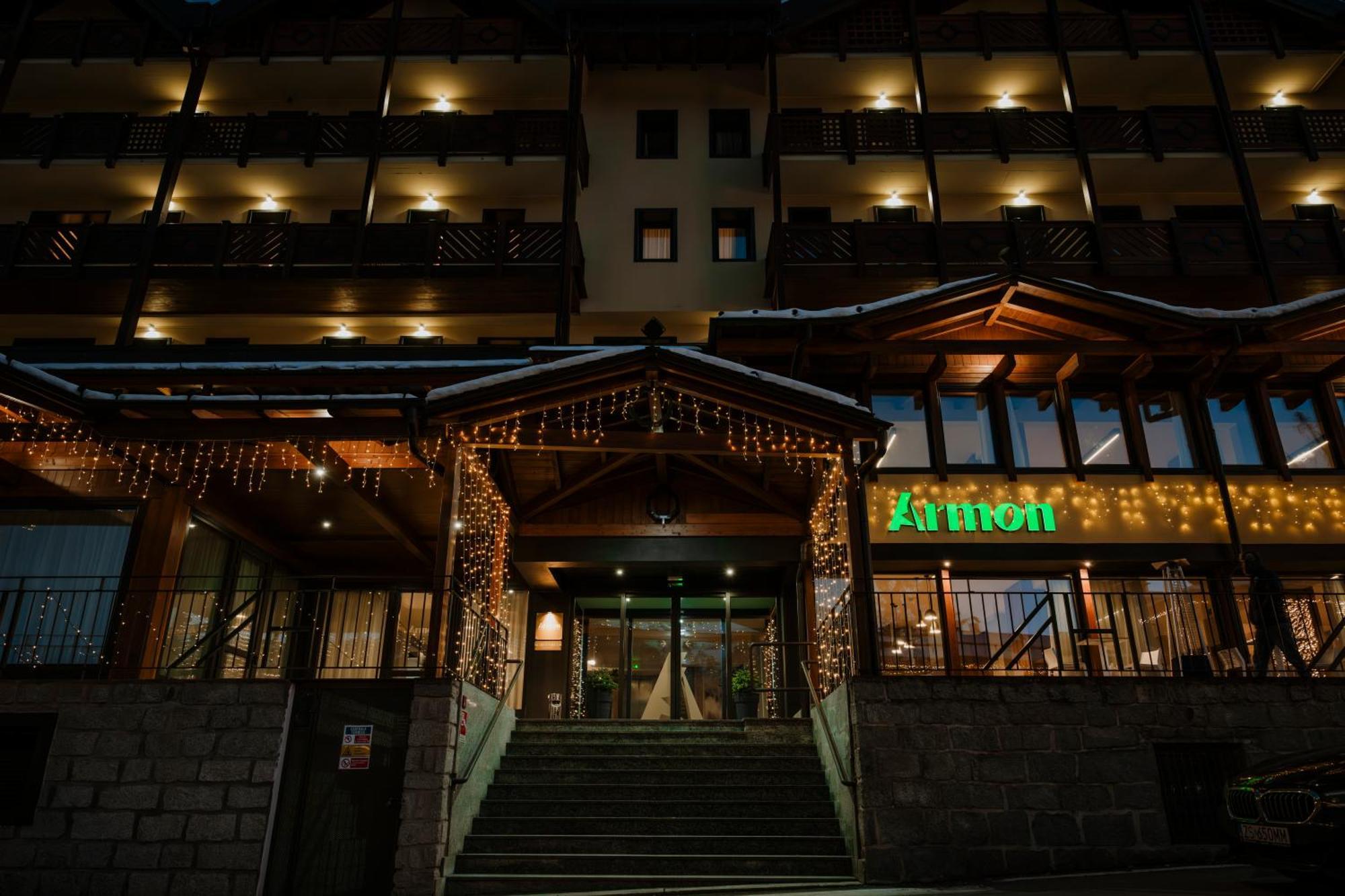 Armon Greenblu Hotel & Wellness Folgarida Exterior foto